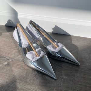 Metallic kitten heel